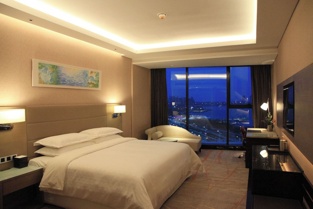 Room, 1 King Bed, Ocean View