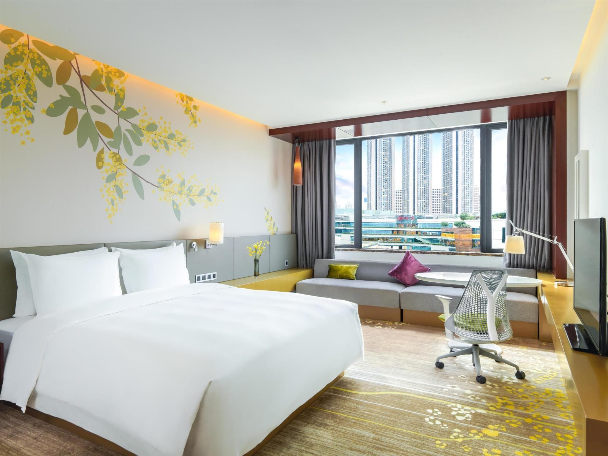 King Accessible Room