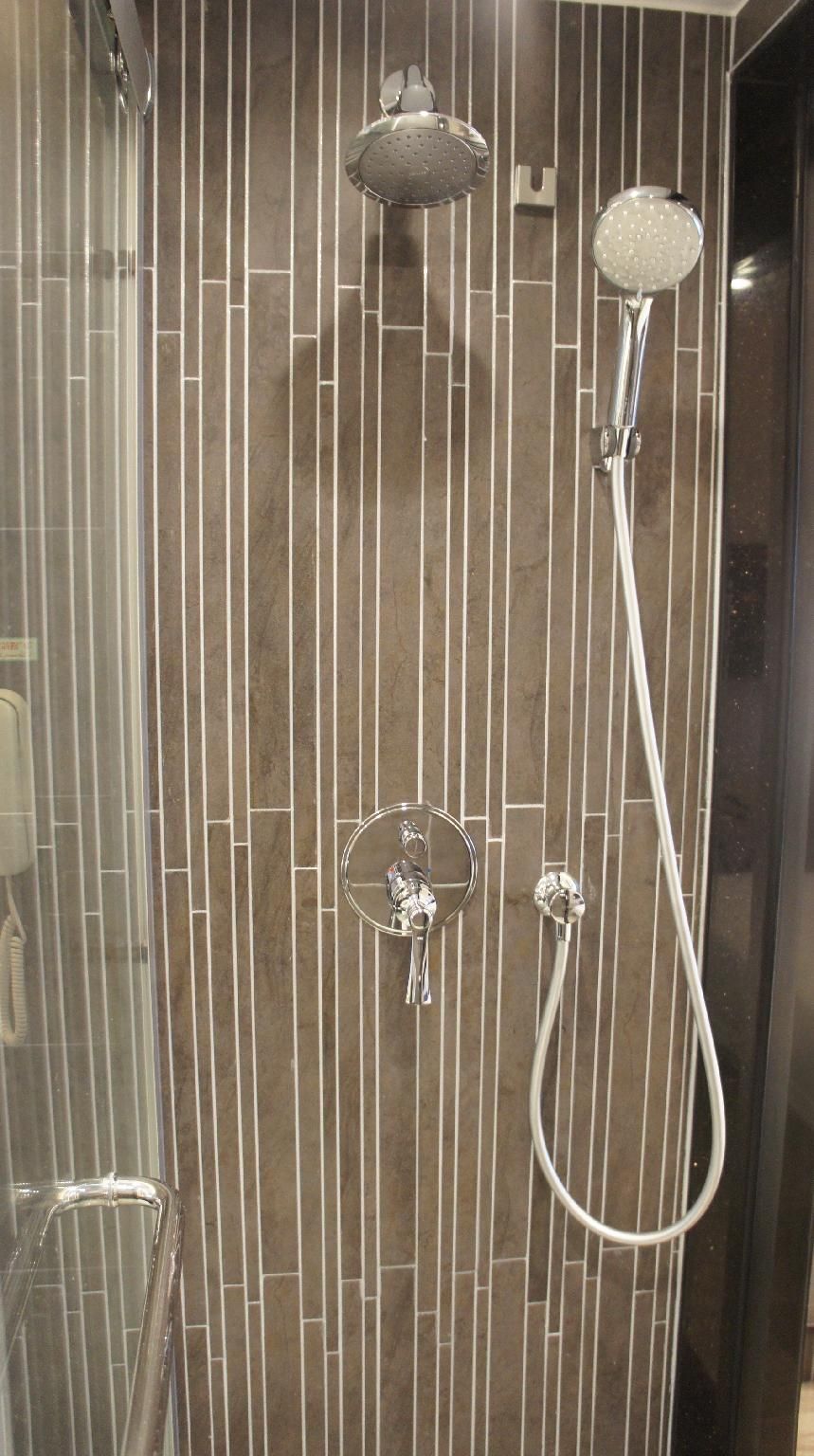 Exquisite Queen Room