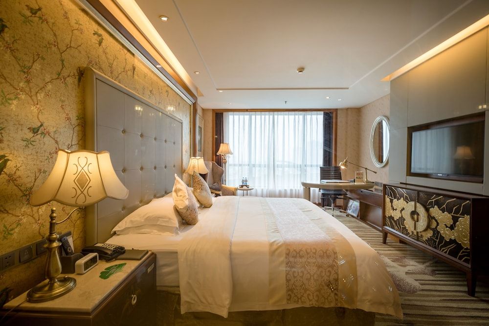 Tujia Amorous Double Room