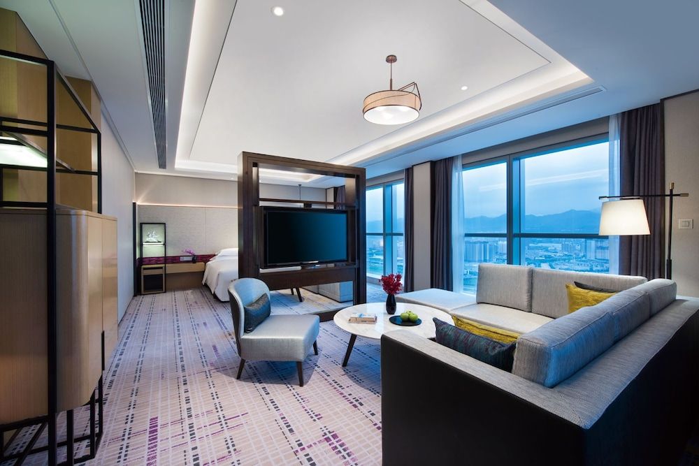 Junior Suite, Multiple Beds