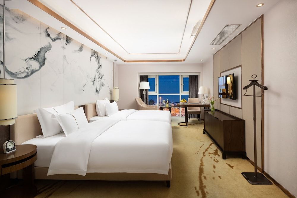 undefined Hisoar Hotel Shenzhen 2