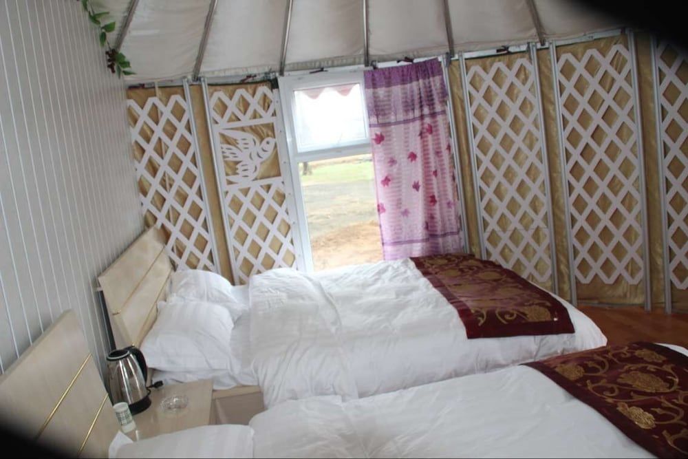 Deluxe Mongolia Yurt