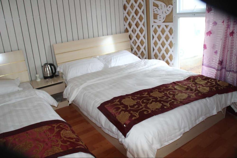 Deluxe Mongolia Yurt