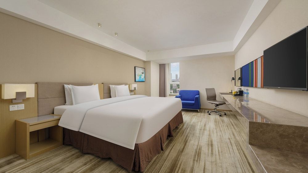 Standard Room, 1 King Bed (Super King)