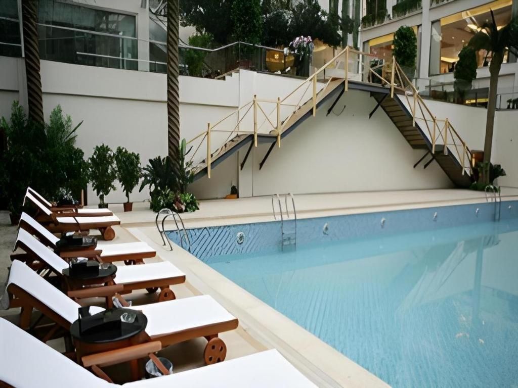 undefined Hot Spring Hotel 10