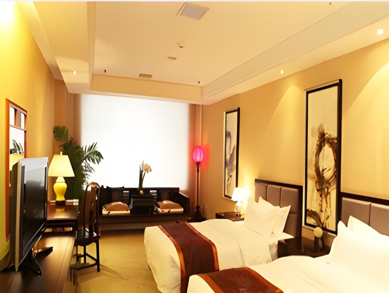 undefined Hot Spring Hotel 6