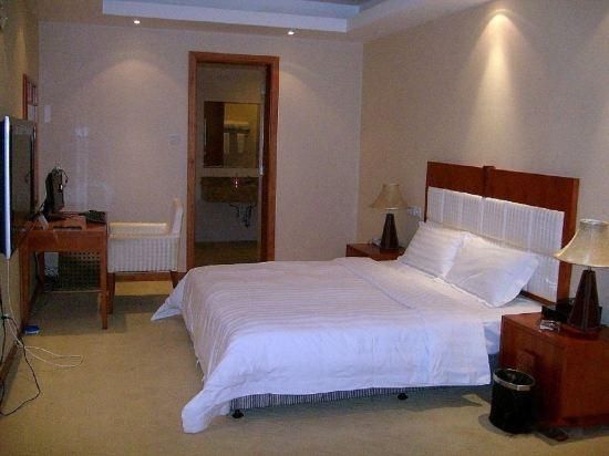 undefined Hot Spring Hotel 3