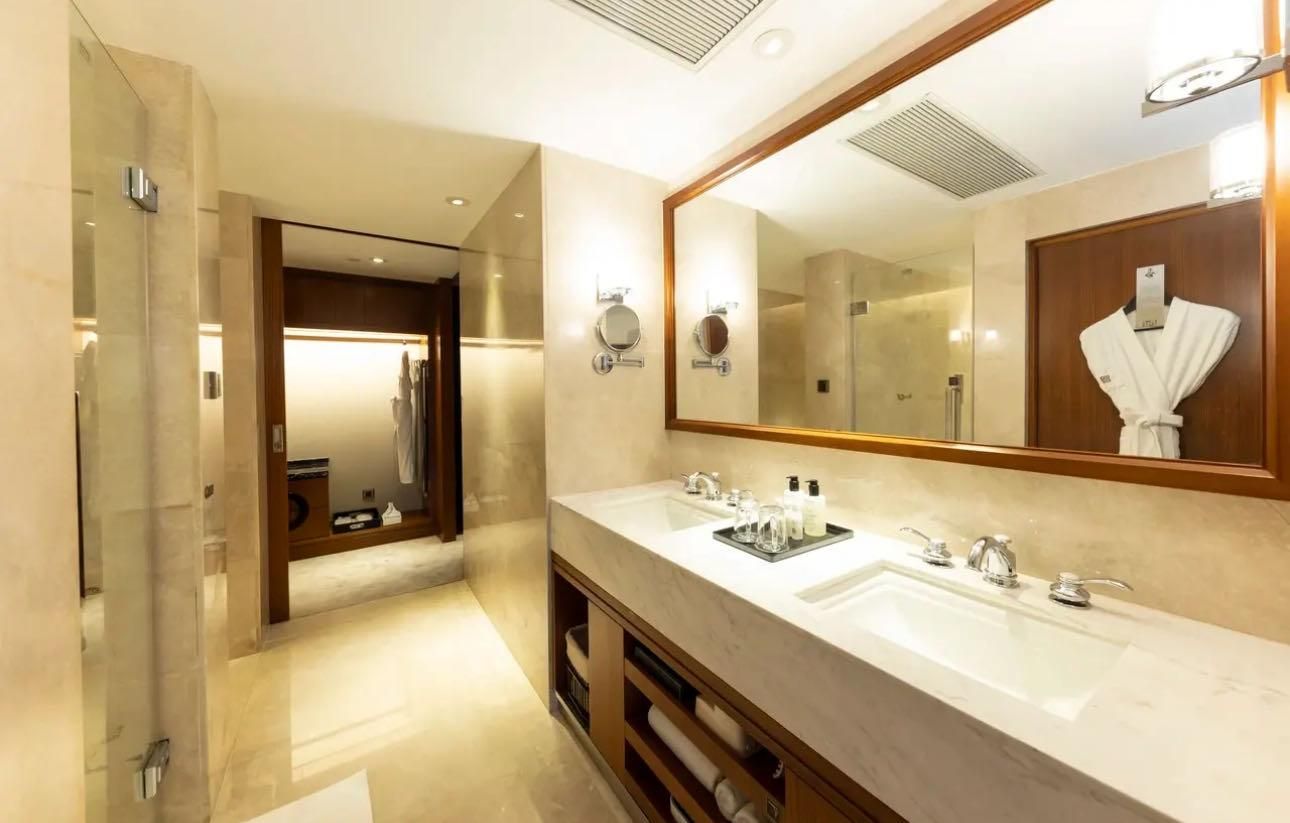 undefined L'Hermitage Hotel Shenzhen 5