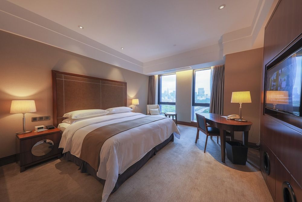 undefined L'Hermitage Hotel Shenzhen 10