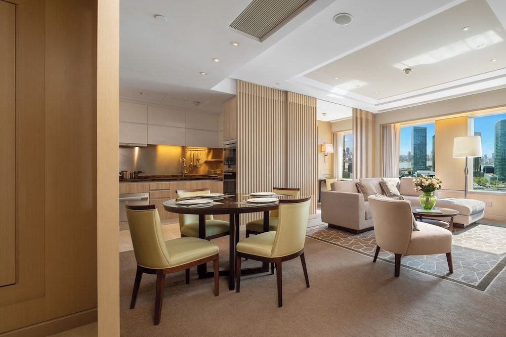 undefined IFC Residence 4