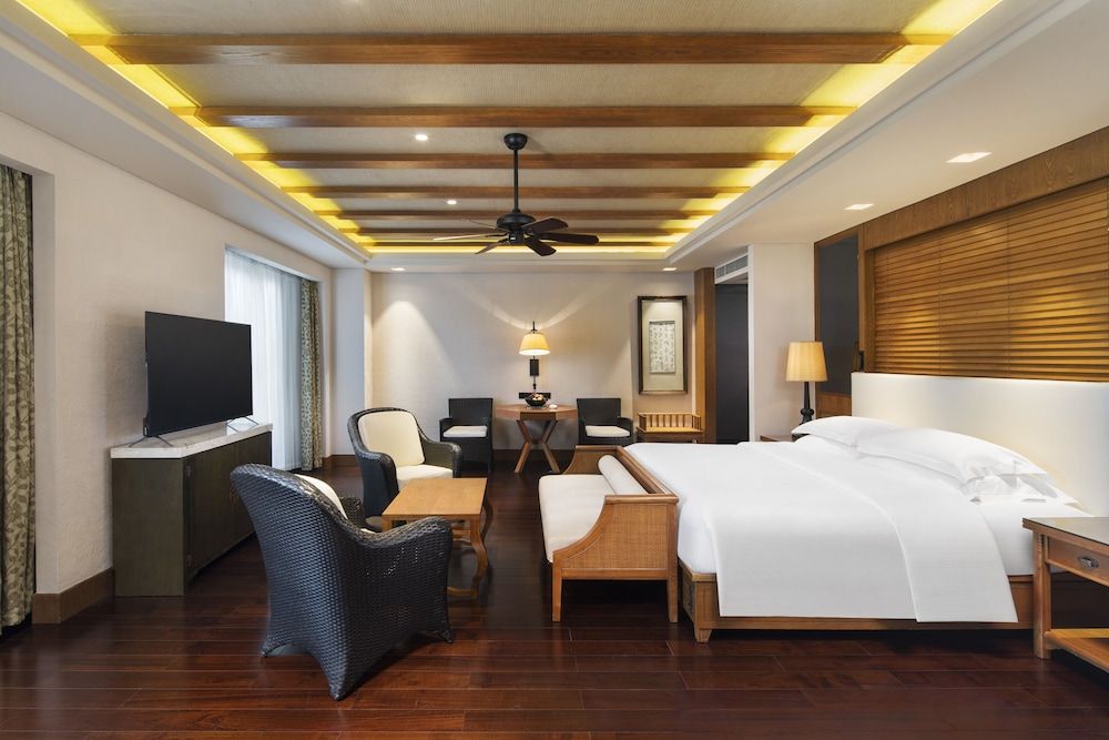 Executive Room, 1 King Bed