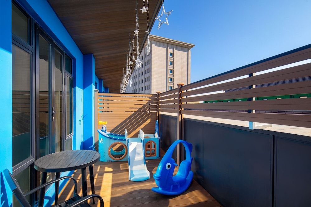 undefined Courtyard by Marriott Shanghai International Tourism and Resorts Zone 4