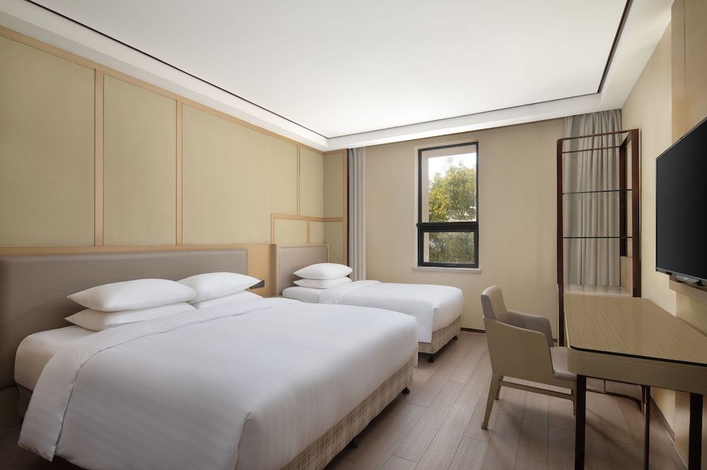 undefined Courtyard by Marriott Shanghai International Tourism and Resorts Zone 2