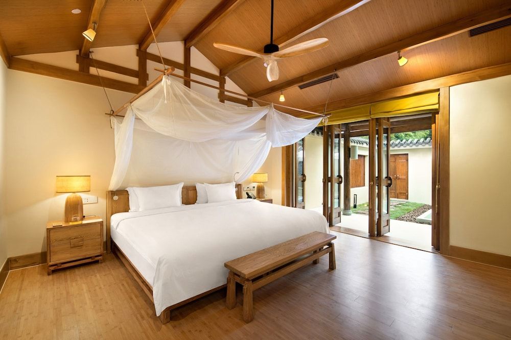 Six Senses Hot Spring Suite