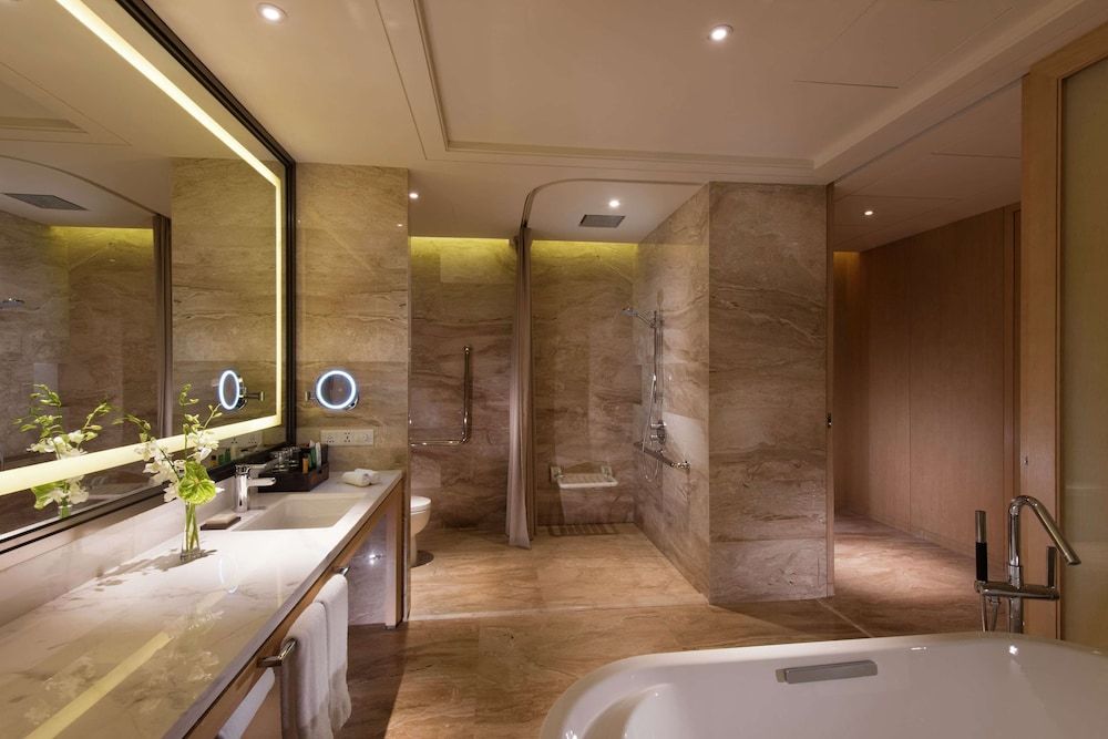 Hilton Yuxi Fuxian Lake Room, 1 King Bed, Accessible 3