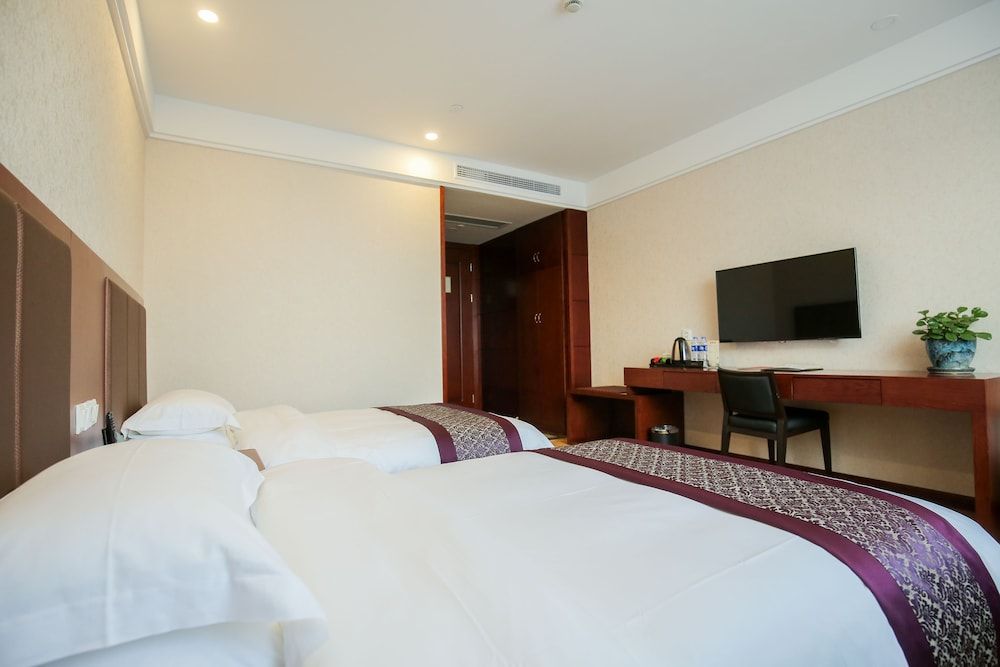 Premium Twin Room