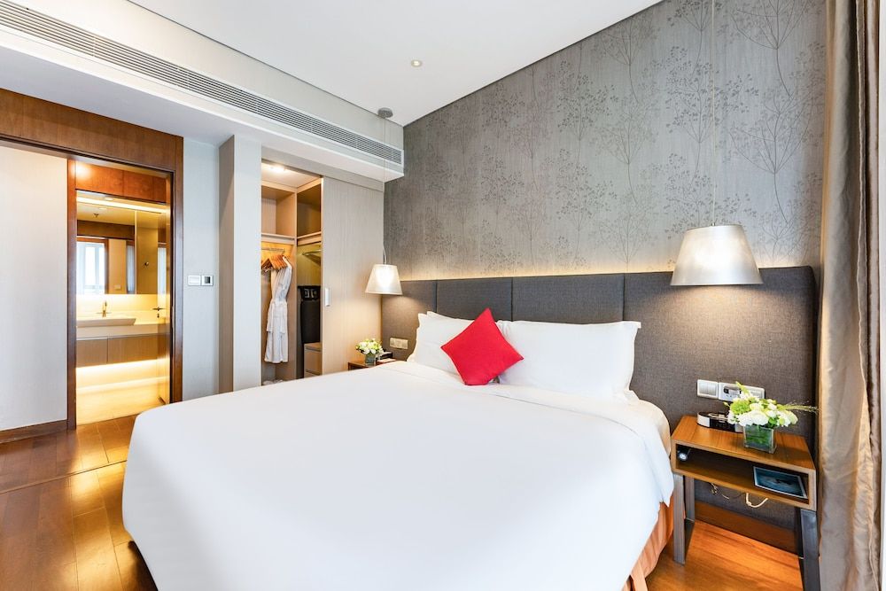 1 Bedroom Deluxe Apartment