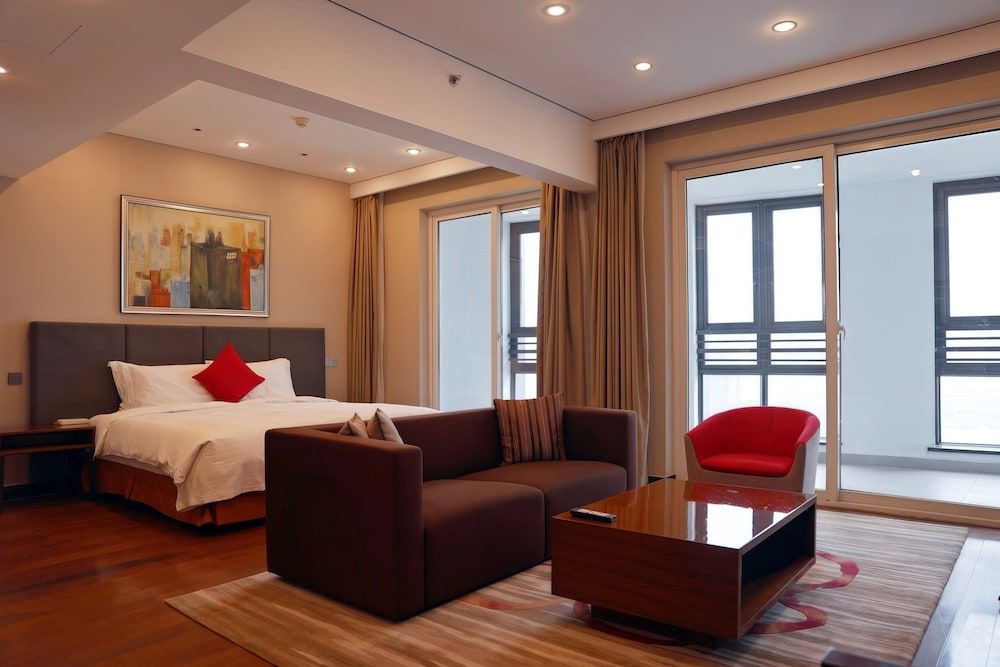 4 Bedroom Deluxe Apartment