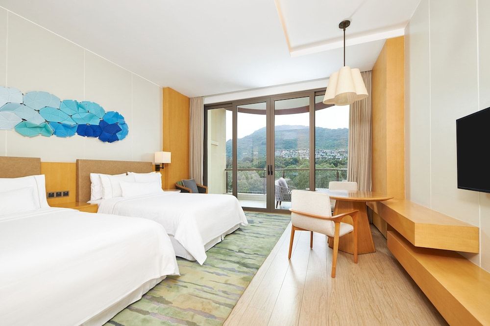 Room, 2 Double Beds, Mountain View
