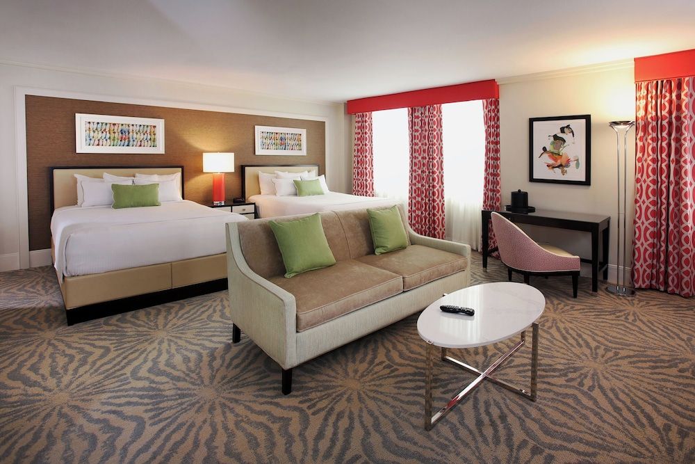 Suite, 2 Queen Beds (Coral Junior Suite)