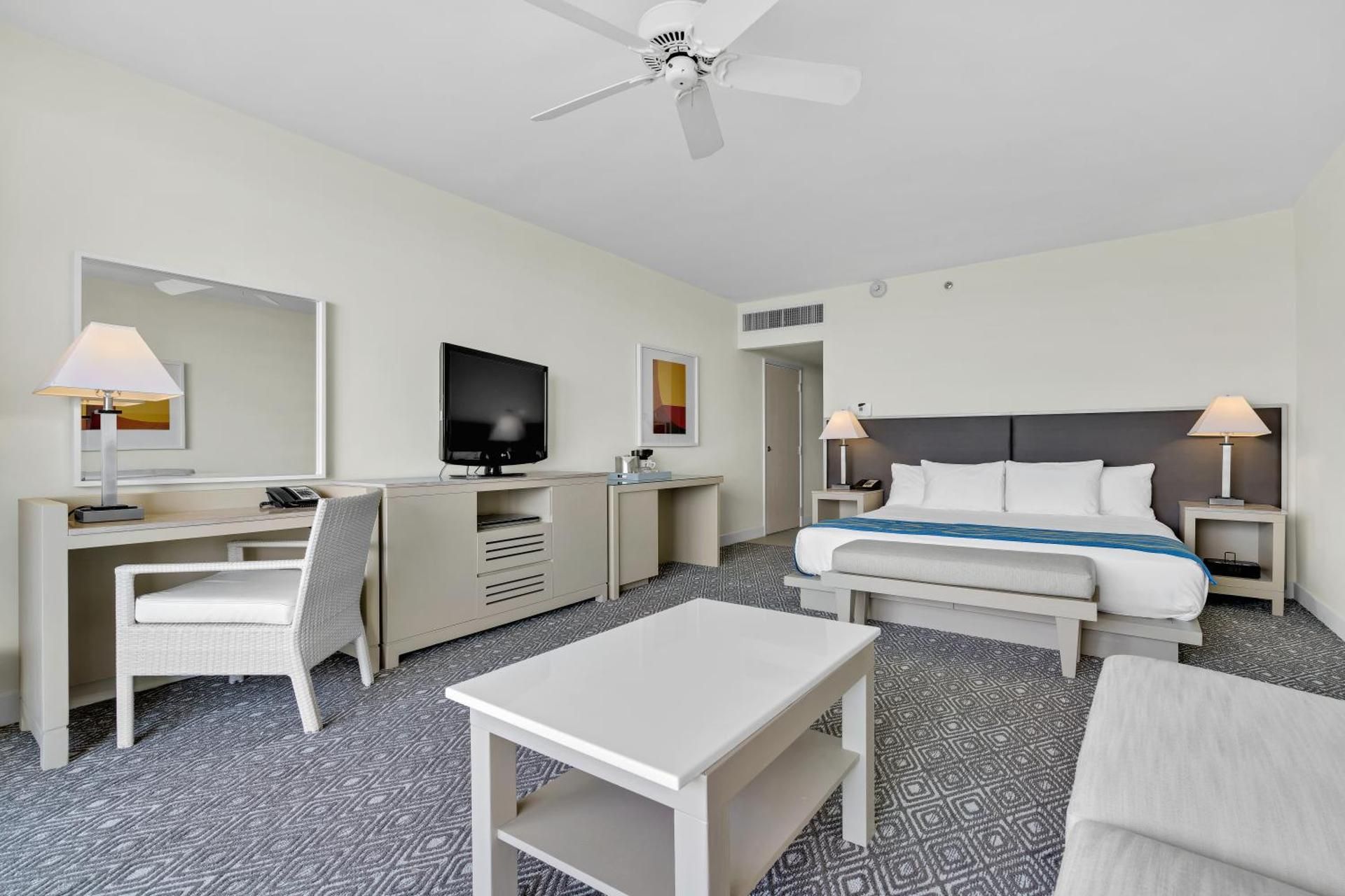 King Room with Partial Ocean View