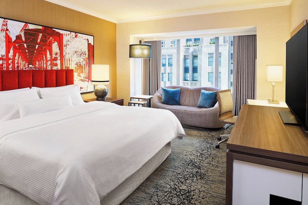 The Westin Michigan Avenue Chicago Traditional Room, 1 King Bed