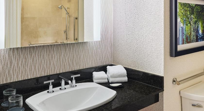 undefined The Westin Michigan Avenue Chicago 5