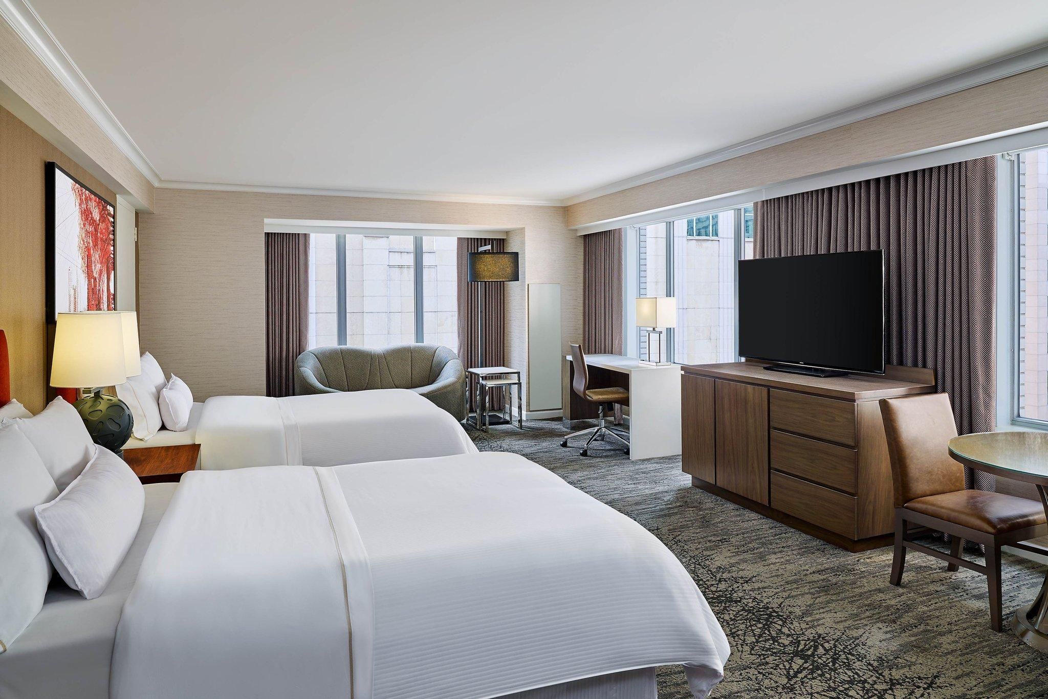Spacious Corner Room, Guest room, 2 Double, Corner room