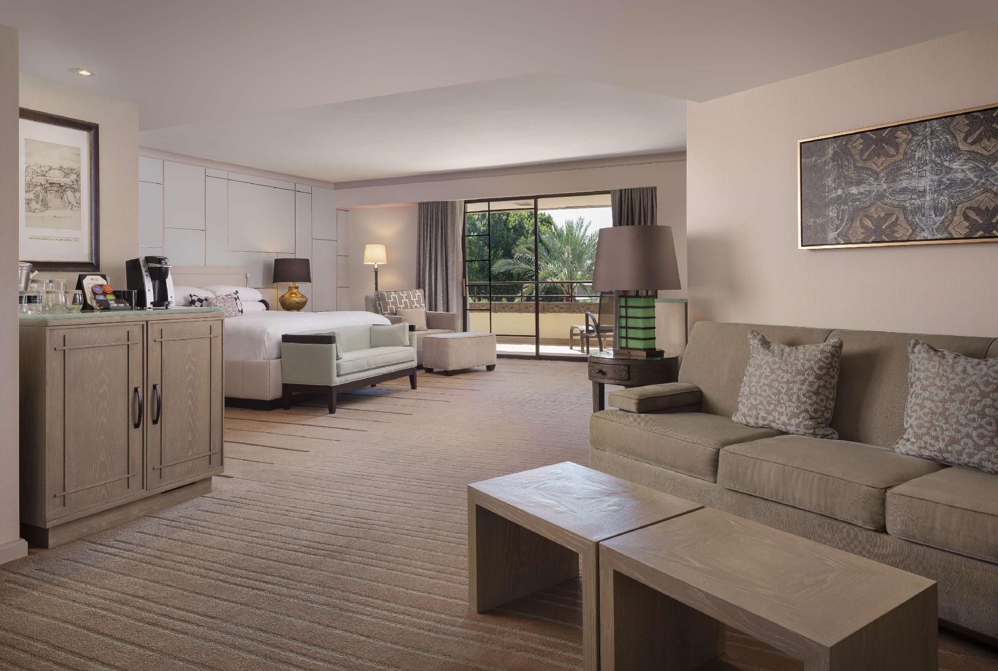 Biltmore Suite King Bed