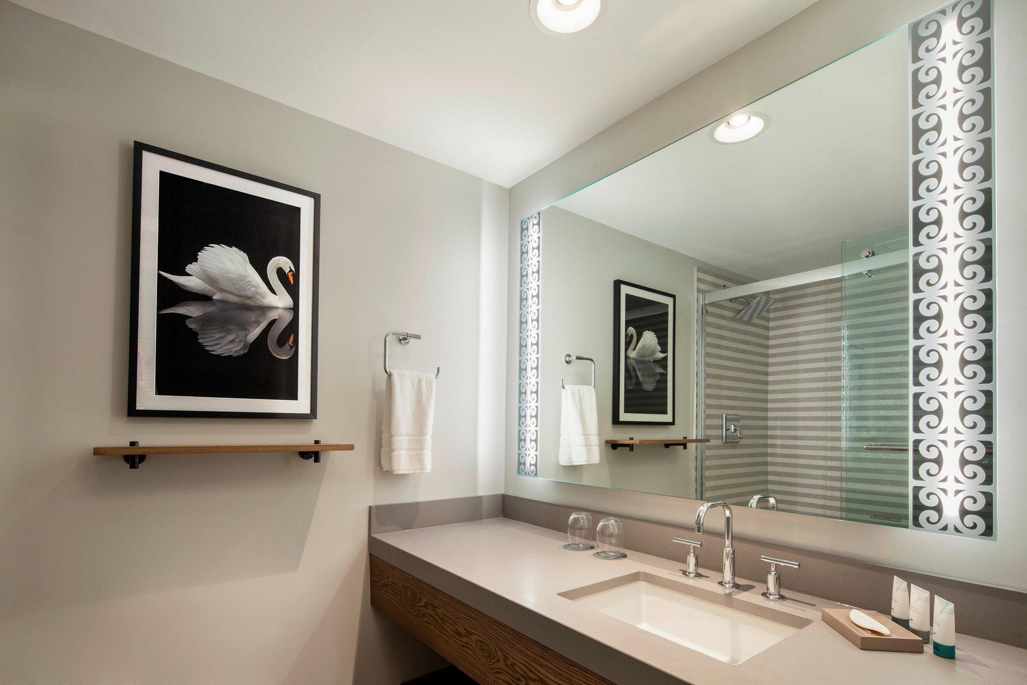 Traditional Guest Room, Guest room, 2 Queen