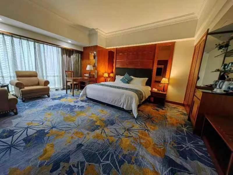 Jiangmen Gladden Hotel Deluxe Suite