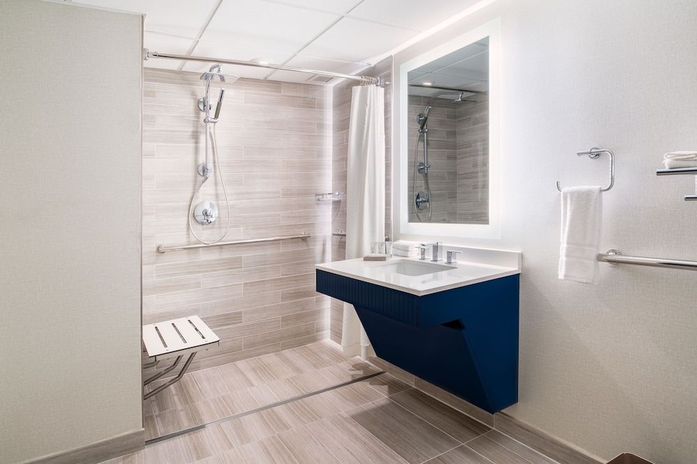 undefined The Westin Oaks Houston at the Galleria 7