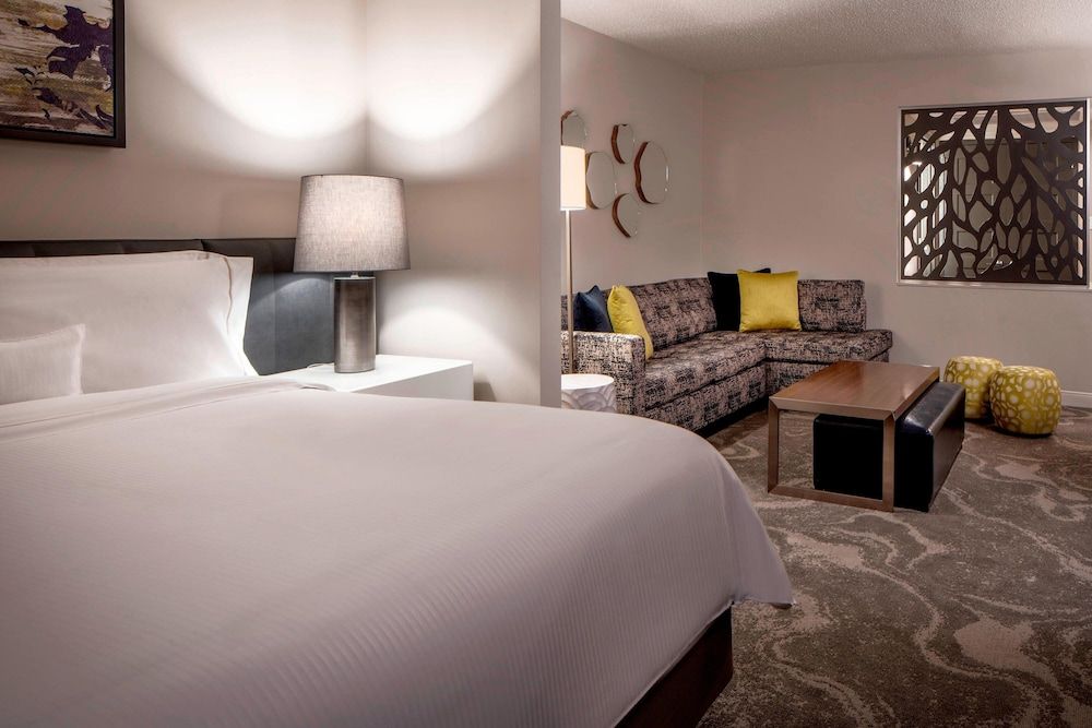 undefined The Westin Oaks Houston at the Galleria 6