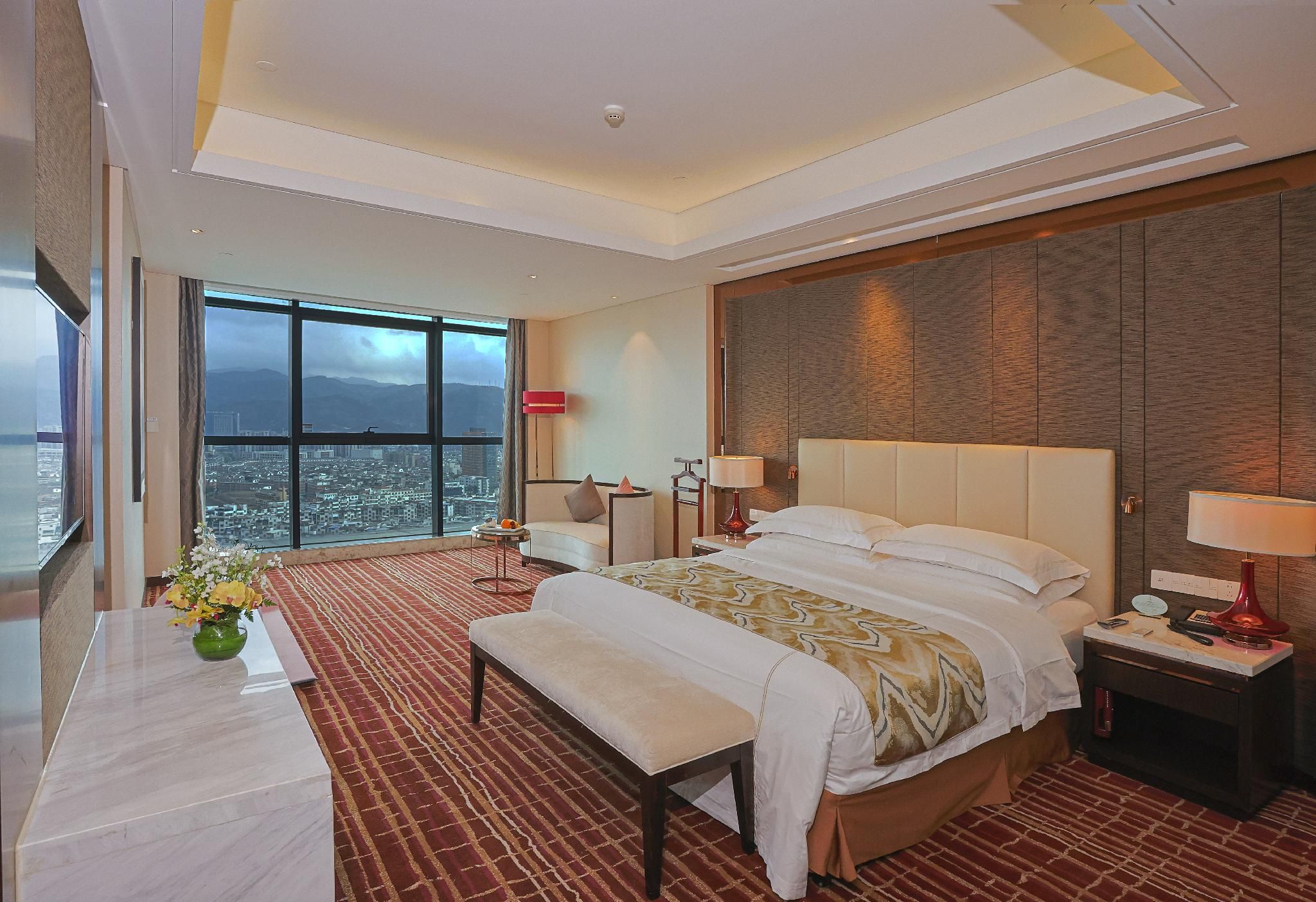Deluxe Executive River View Room