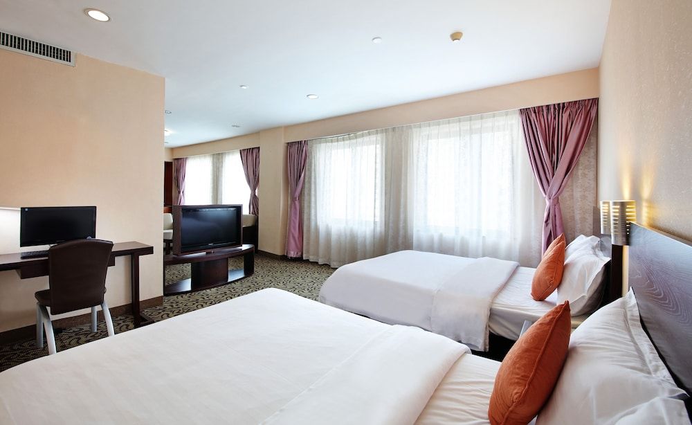 undefined Xinhua Hotel