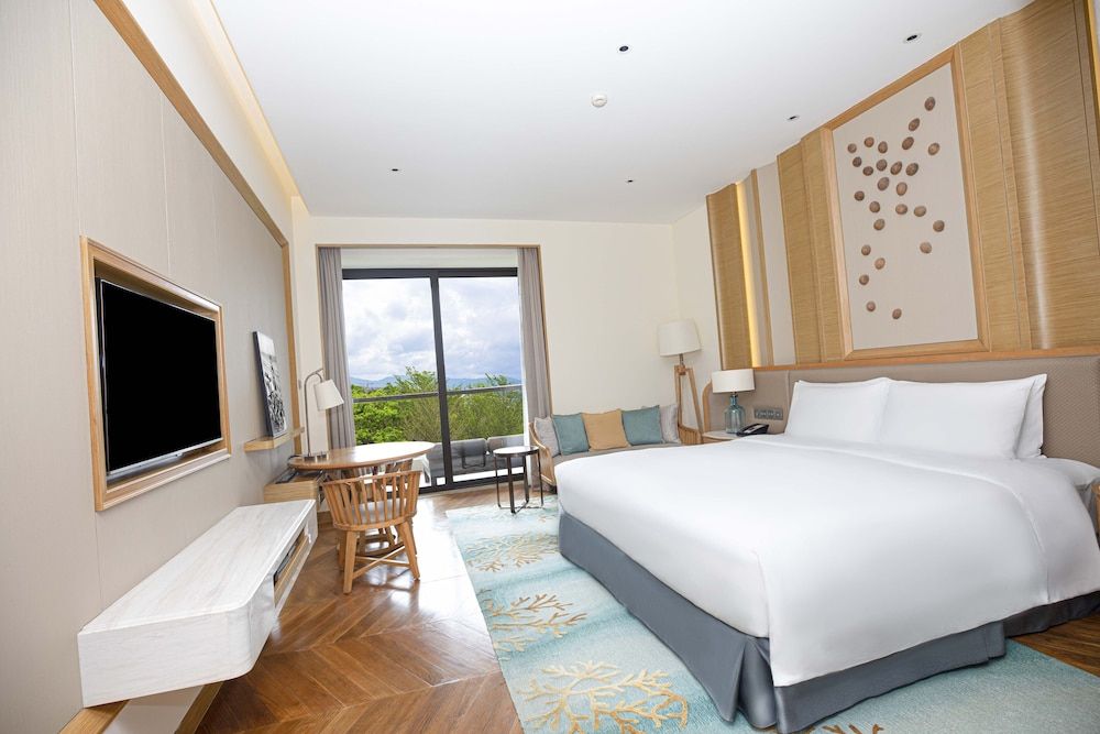 Club Suite, 1 King Bed, Club Lounge Access (Imperial)