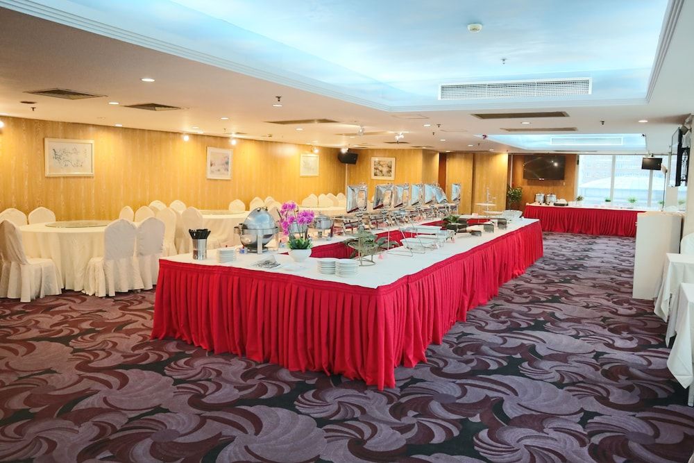 undefined Jin Jiang Tian Cheng Hotel 8