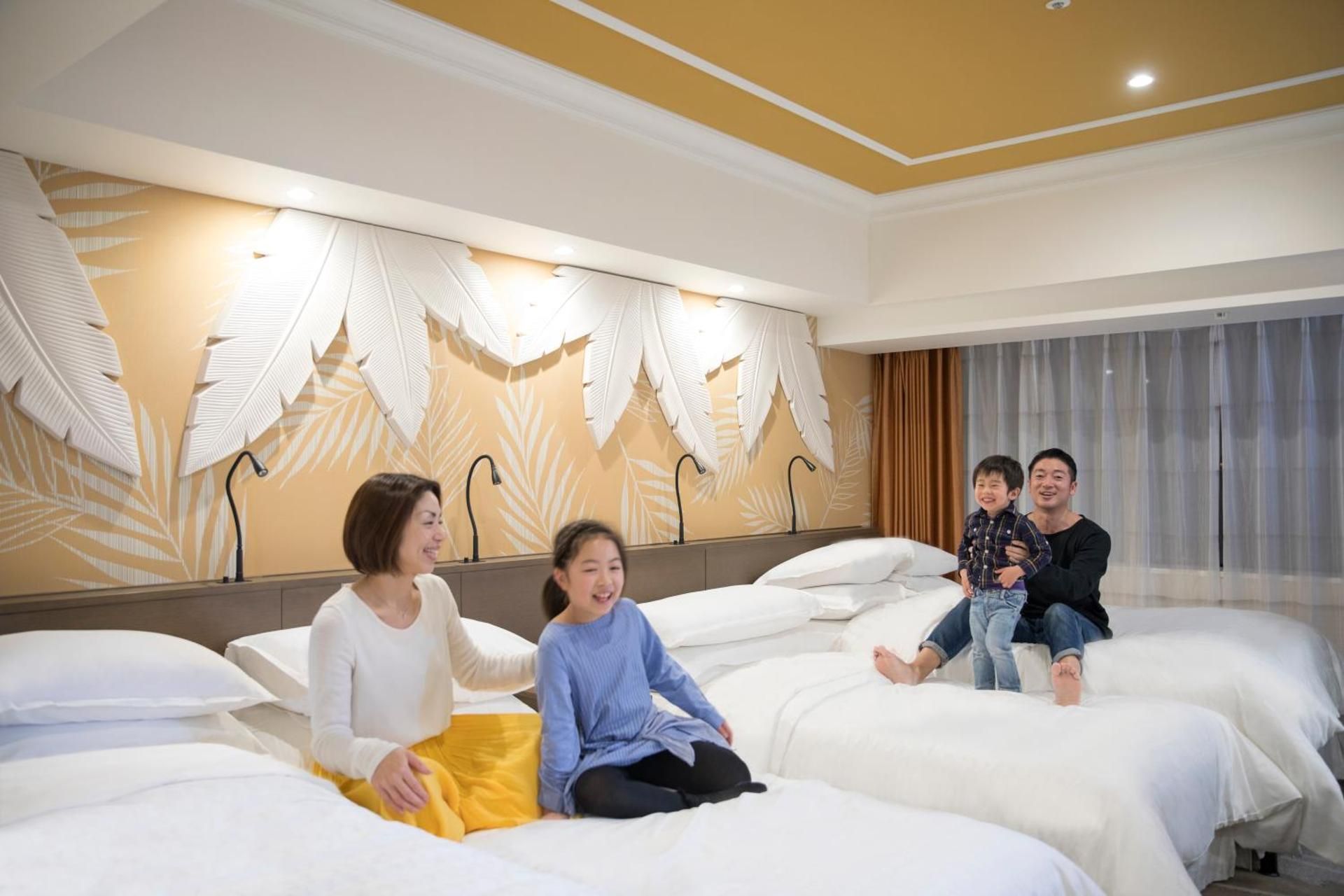 Park Wing 3 Beds, Guest Room, 3 Twin, Park Wing