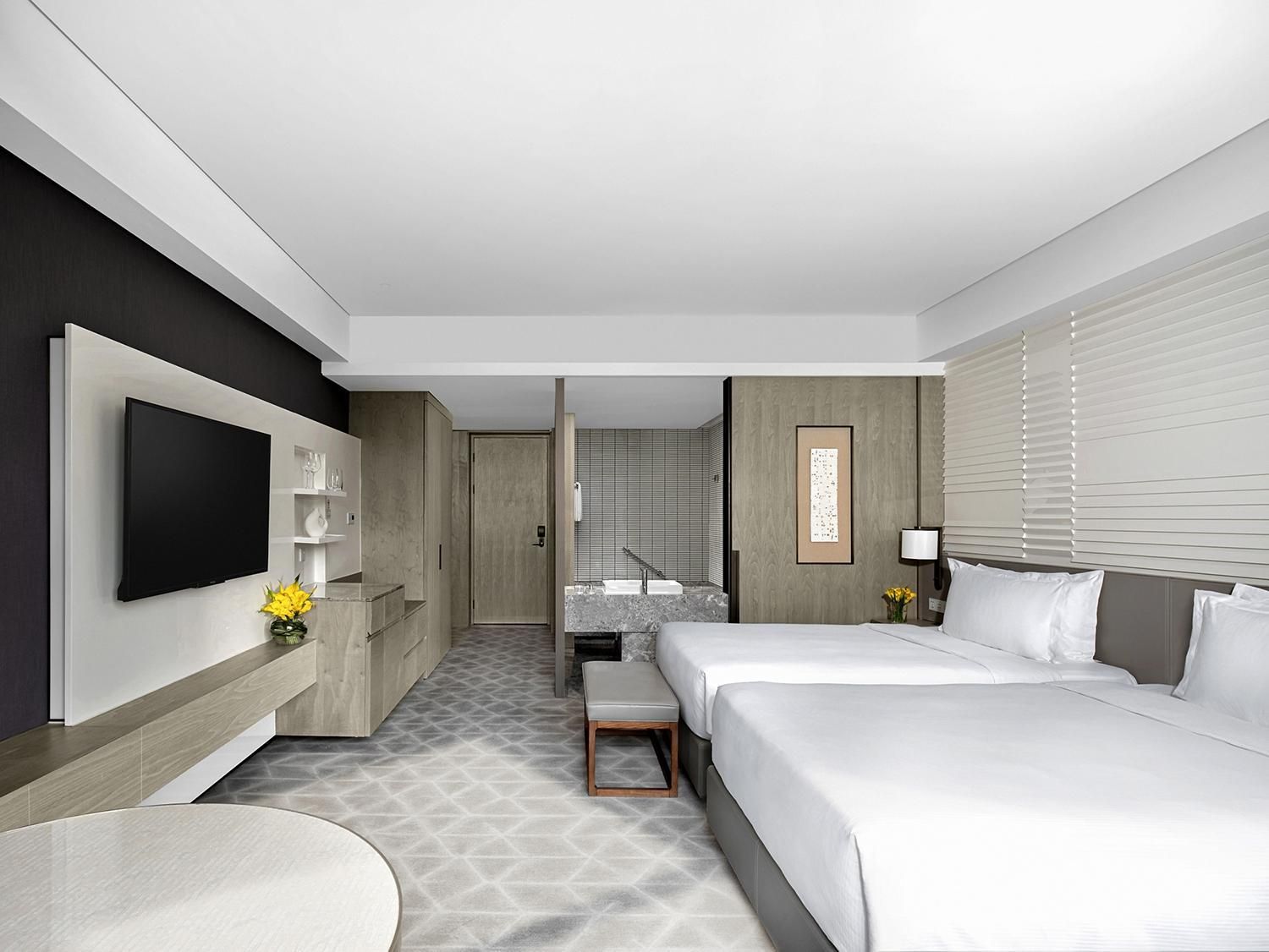 Club Executive Twin - Club Floor
