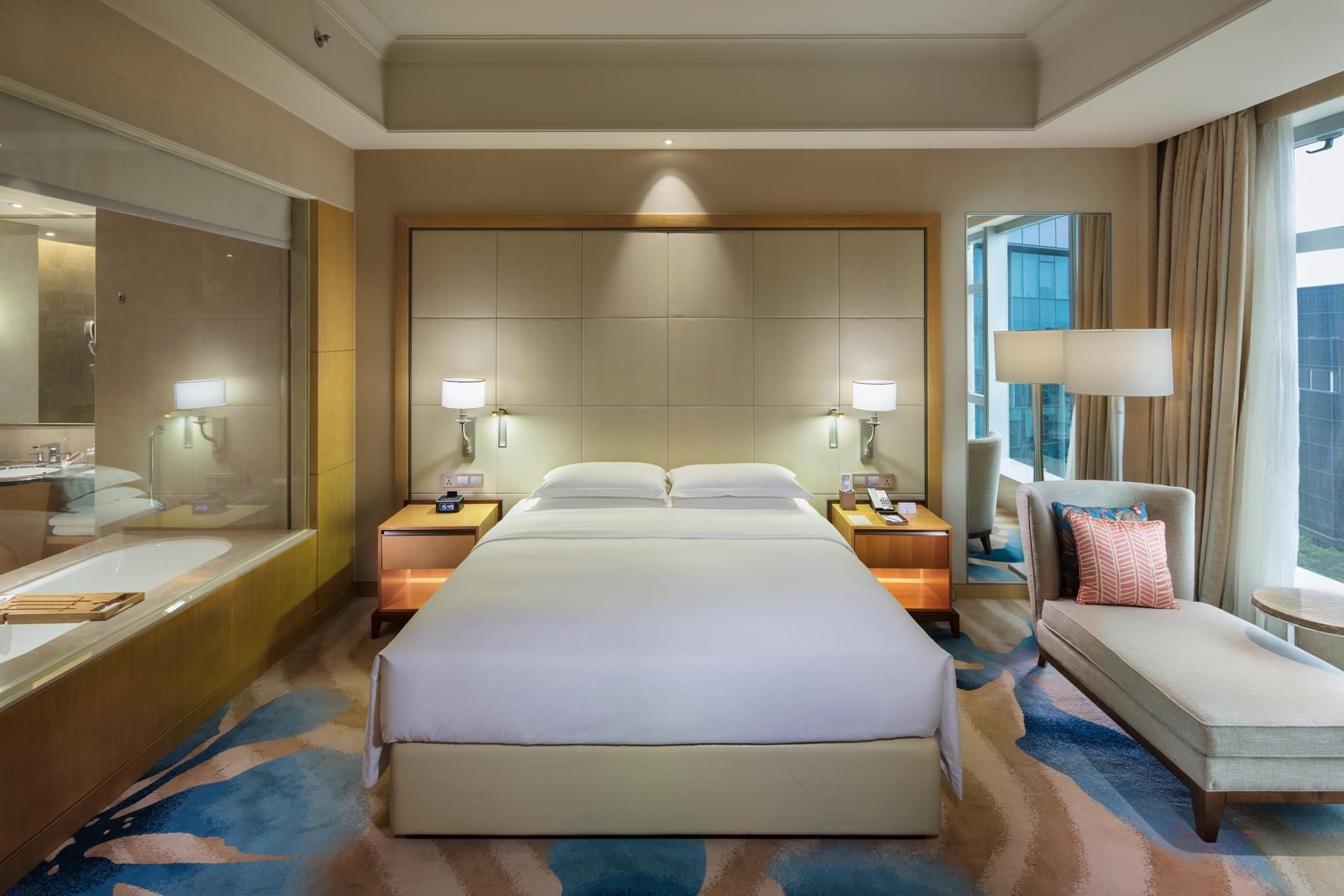 King Deluxe City View Room
