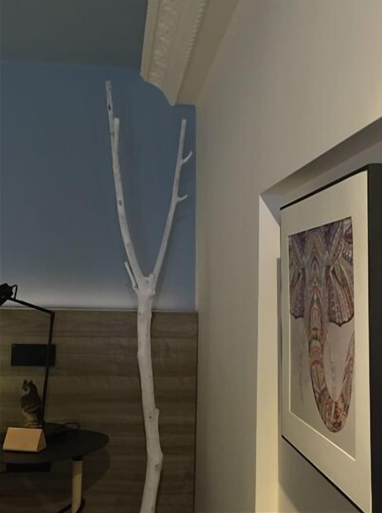 Iway International Holiday Apartment Deluxe Duplex, 1 King Bed 9