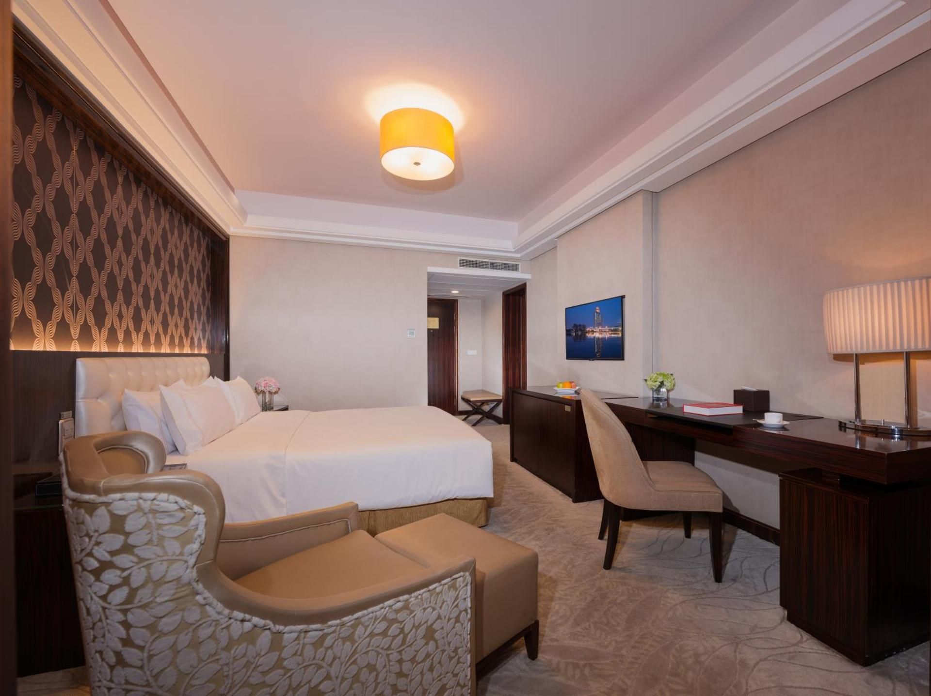 Family Triple Suite