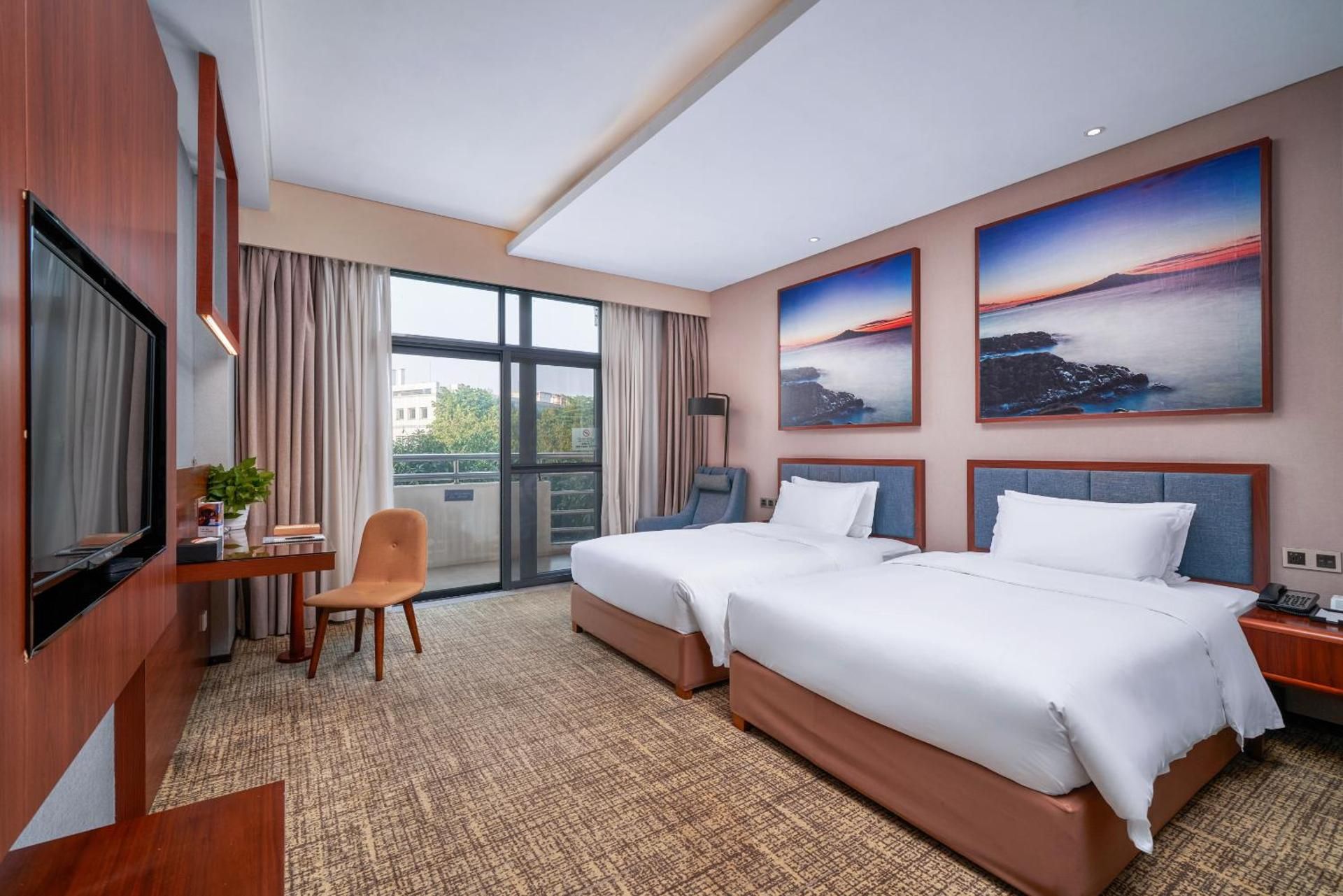 Ausotel Smart Baiyun International Airport T2 2 Bed Twin Superior Room