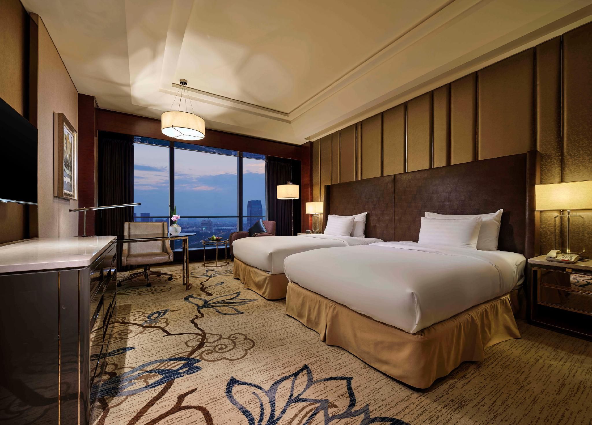 Deluxe Garden View Twin Room