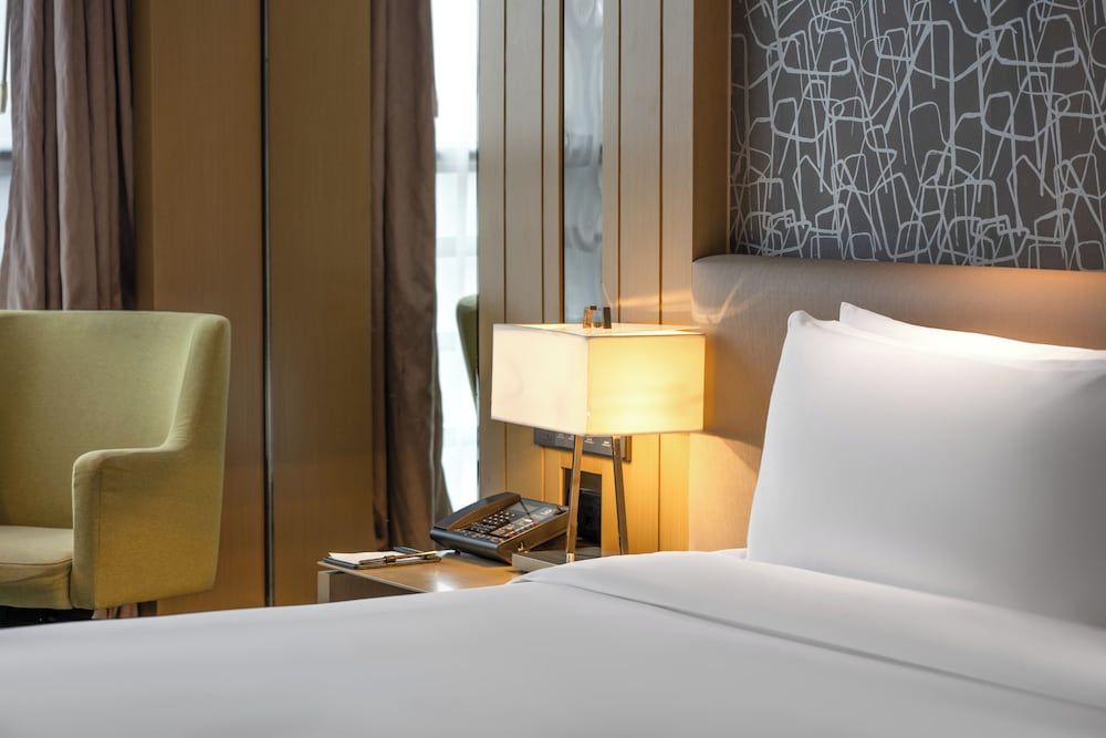 The Qube Hotel Xuzhou East Deluxe King Room 2