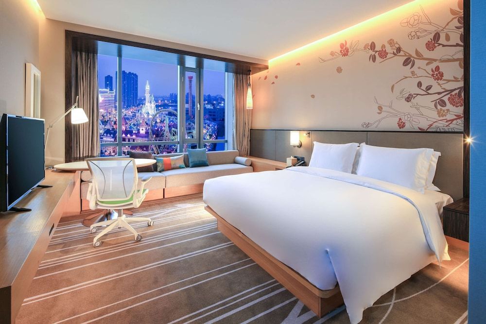 undefined Hilton Garden Inn Ningbo