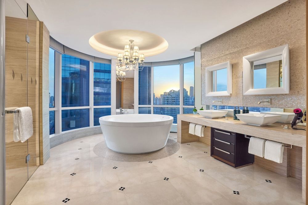 undefined Hilton Shanghai City Center 8