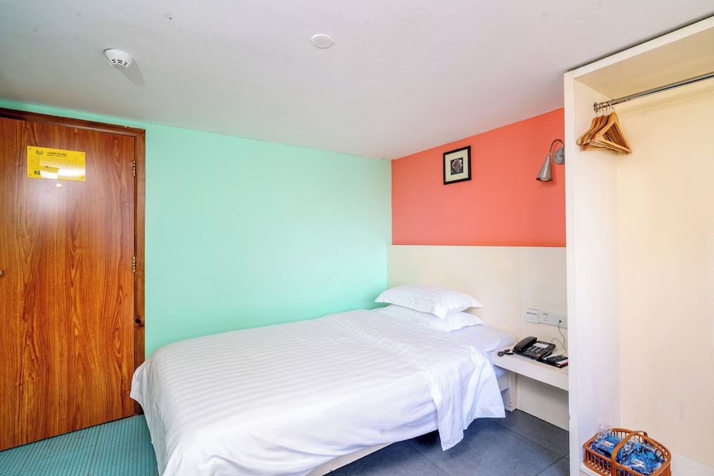 undefined LN White House Hotel 7
