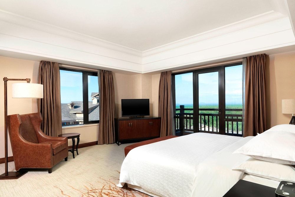 Executive Suite, 1 Bedroom, Executive Lounge Access